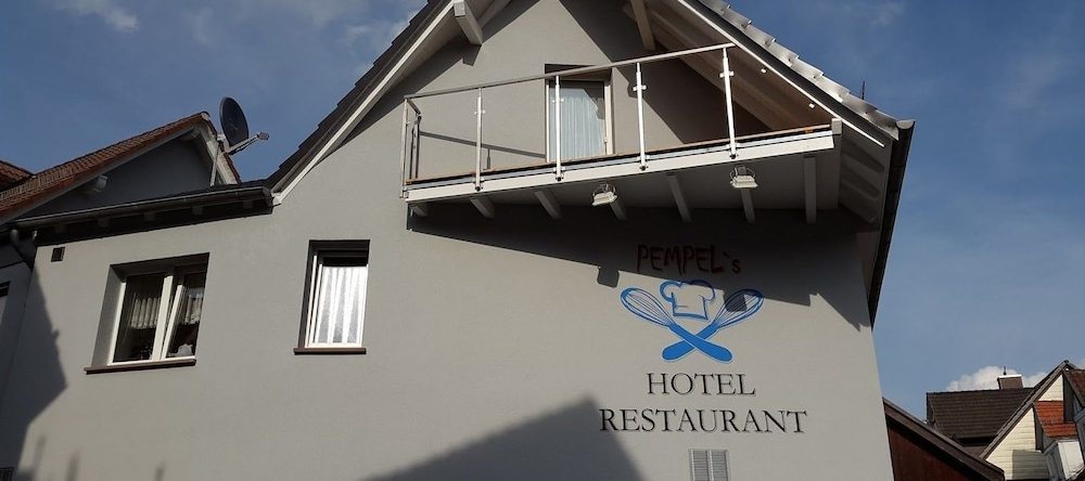 Hotel Restaurant Pempel, Гросальмероде — фото 1