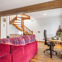 Captivating Mansion in Planolas With Balcony, 普拉诺莱斯 — 照片 5