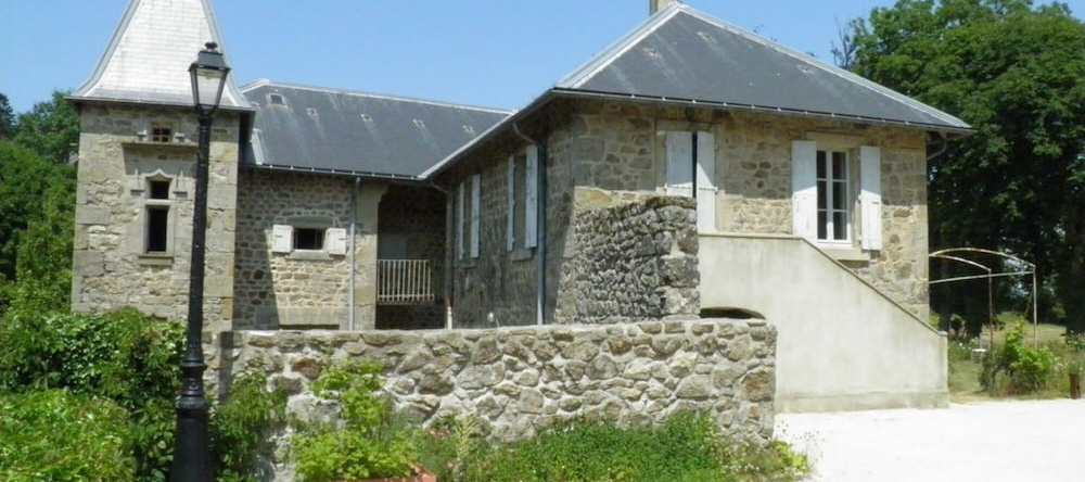 Chateau des Faugs, Boffres — photo 1