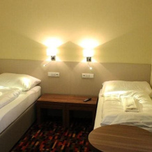 Hotel Premier, 尼萨河畔亚诺夫 — 照片 3