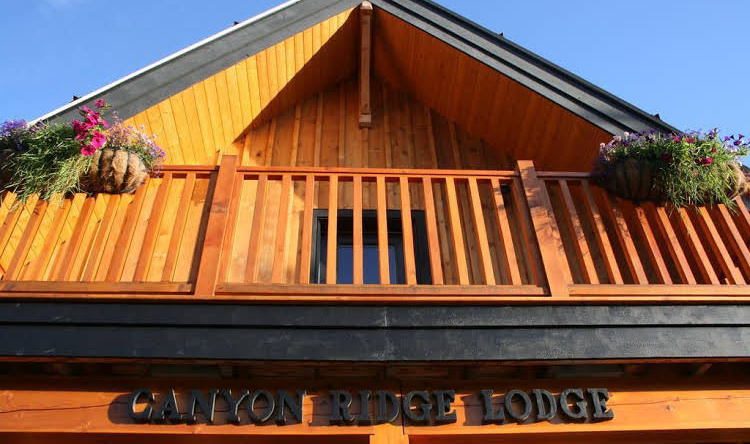 Canyon Ridge Lodge, Golden — photo 1