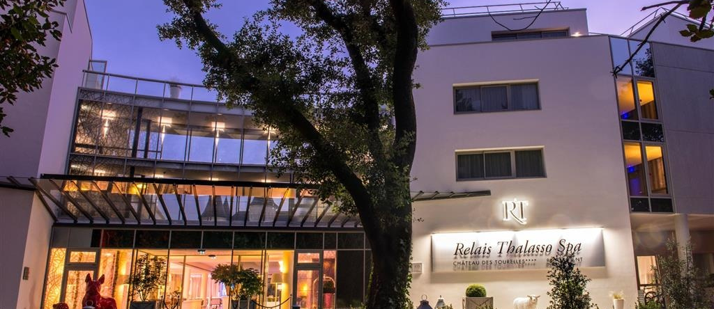 Relais Thalasso Château des Tourelles, 波尔尼谢 — 照片 1