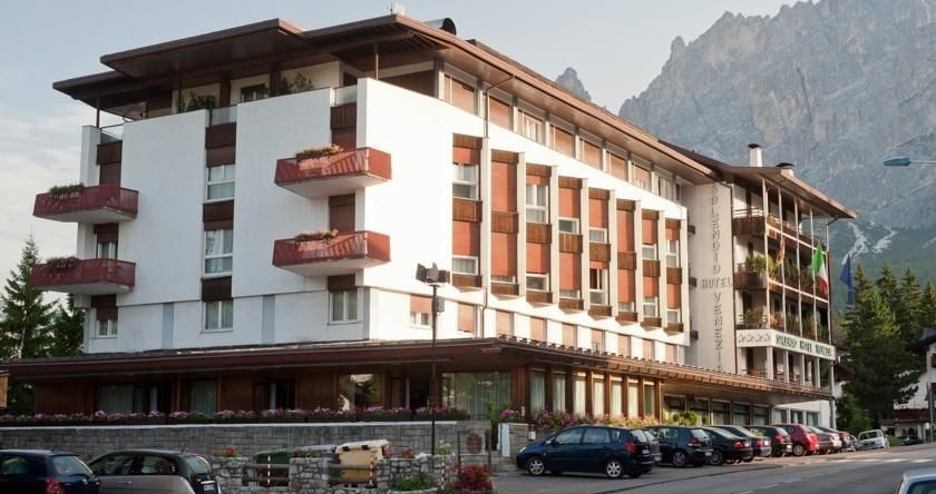 Splendid Hotel Venezia, Cortina d'Ampezzo — photo 1