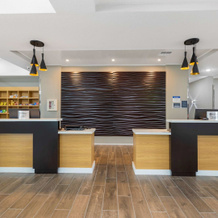 La Quinta Inn & Suites by Wyndham Coralville Iowa City, 科勒尔维尔 — 照片 3