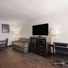 Ramada by Wyndham San Diego Poway Miramar, 波韦 — 照片 2