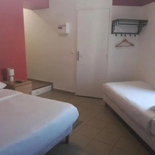 Hotel Aristide Vauban, 利夫里-加尔冈 — 照片 3