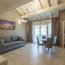 Luxury Apartments San Zeno, 科洛尼奥拉伊科利 — 照片 3