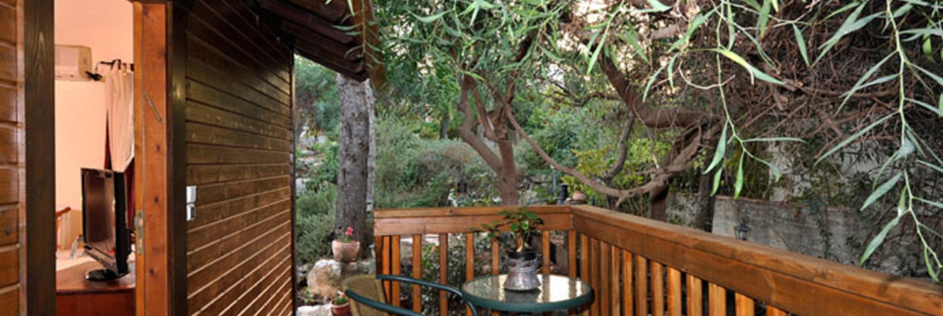Tree House Chalets Shale, 克法尔弗拉迪姆 — 照片 1