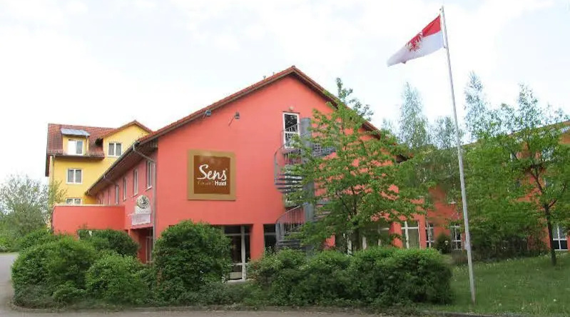 Sensconvent Hotel Michendorf, Михендорф — фото 1
