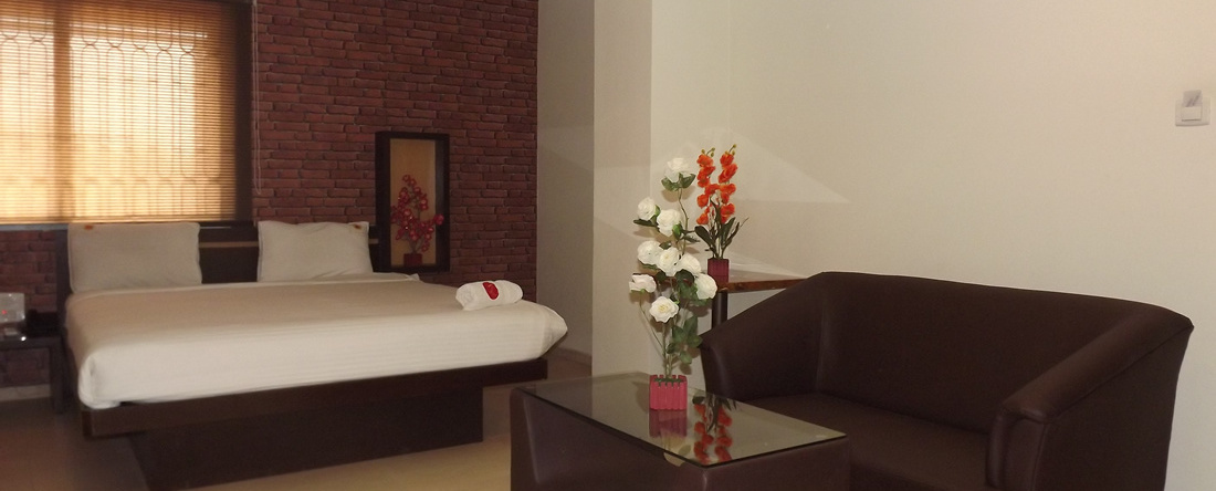 The Richman Hotel, 蒂鲁布尔 — 照片 1