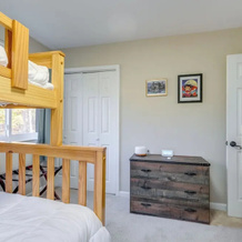 Spacious & Serene Lake Ridge Retreat w/ Game Room!, Клифтон — 照片 5