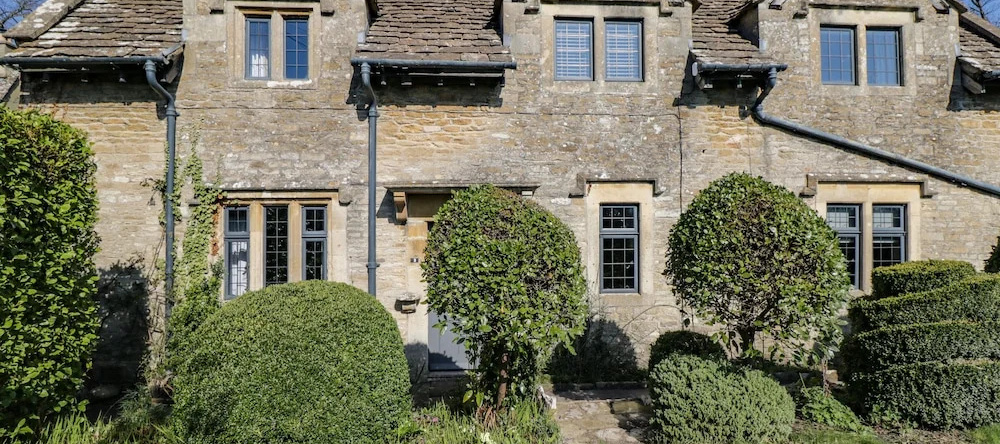 Rose Cottage, Corsham — photo 1