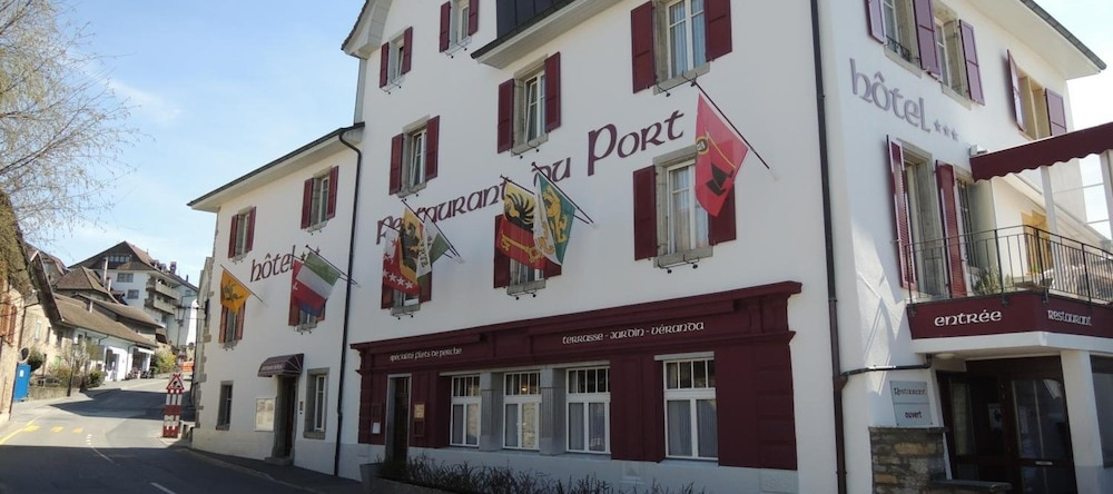 Hôtel du Port, Lully — photo 1