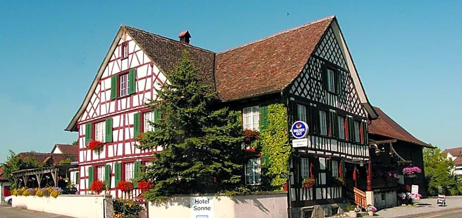 Hotel Garni Sonne, Munsterlingen — photo 1