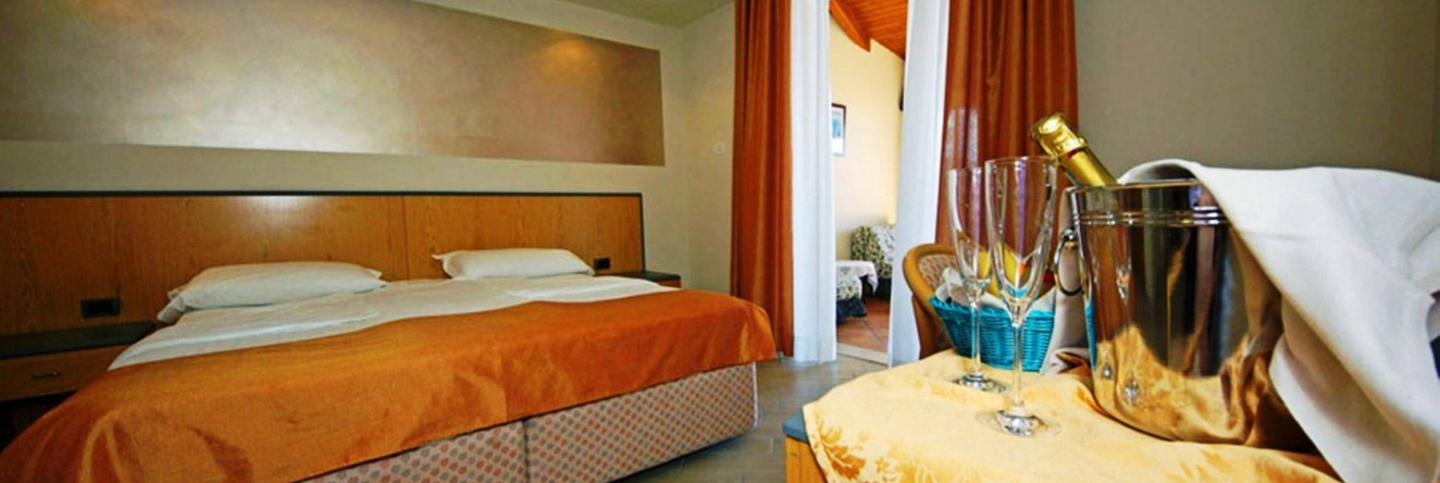 Park Hotel Zanzanù, 蒂尼亚莱 — 照片 1