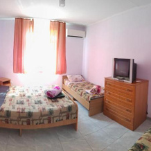 Guest house on Rechnaya 24, 勒德扎 — 照片 3
