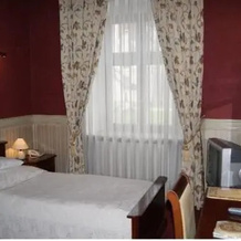 Zamkowy. Hotel, 普什奇纳 — 照片 2
