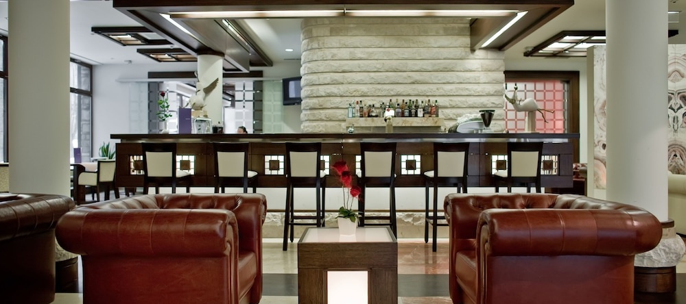Crocus Hotel, 马尔钦科维采 — 照片 1