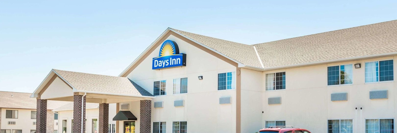 Reston Inn & Suites, 斯潘塞 — 照片 1