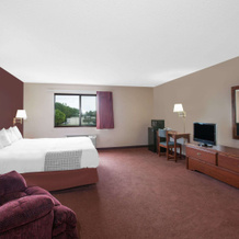 Super 8 by Wyndham Mason City, Mason City — photo 5