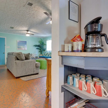 Vibrant Pass Christian Oasis - 3 Blocks to Beach!, 帕斯克里斯琴 — 照片 4