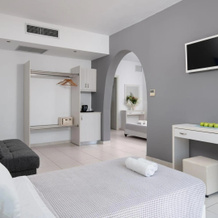 Eagles Nest Hotel, 林多斯 — 照片 4