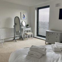Superior 2 Bedroom Condo With Stunning Sea Views, Lancing — photo 2