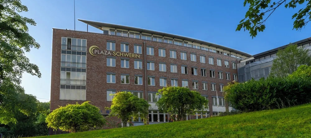 Plaza Premium Schwerin, Шверин — фото 1