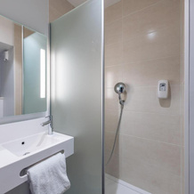 B&B Hotel Rennes Parc Expo Aéroport, 布吕兹 — 照片 4