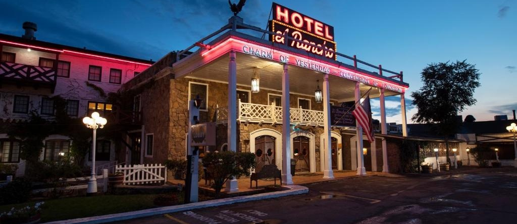 Hotel El Rancho, 盖洛普 — 照片 1
