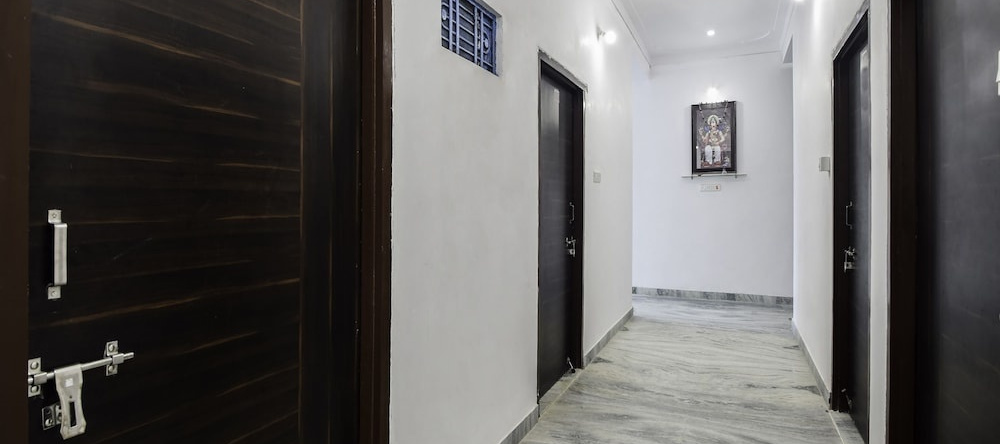 OYO 27626 Hotel Moonlight, 达博克 — 照片 1