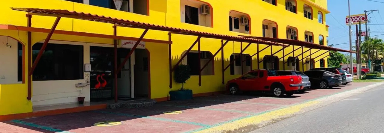 Hotel Sociedad y Maristas, 特科卢特拉 — 照片 1