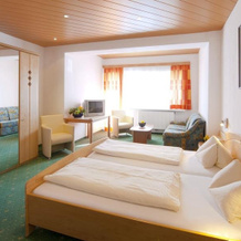 Clubhotel Gotzens, Goetzens — photo 2