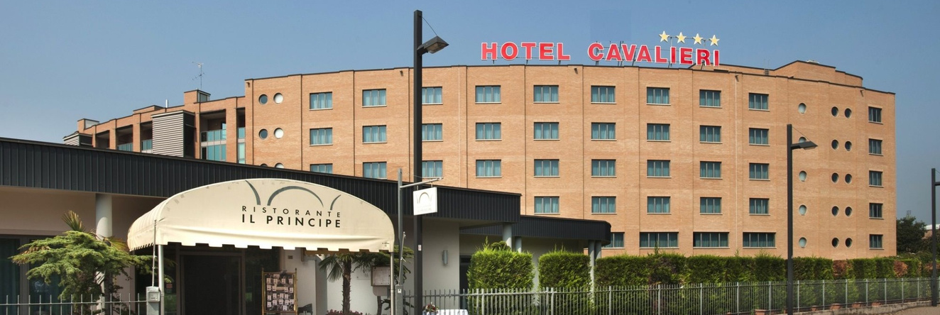 Phi Hotel Cavalieri, 布拉 — 照片 1