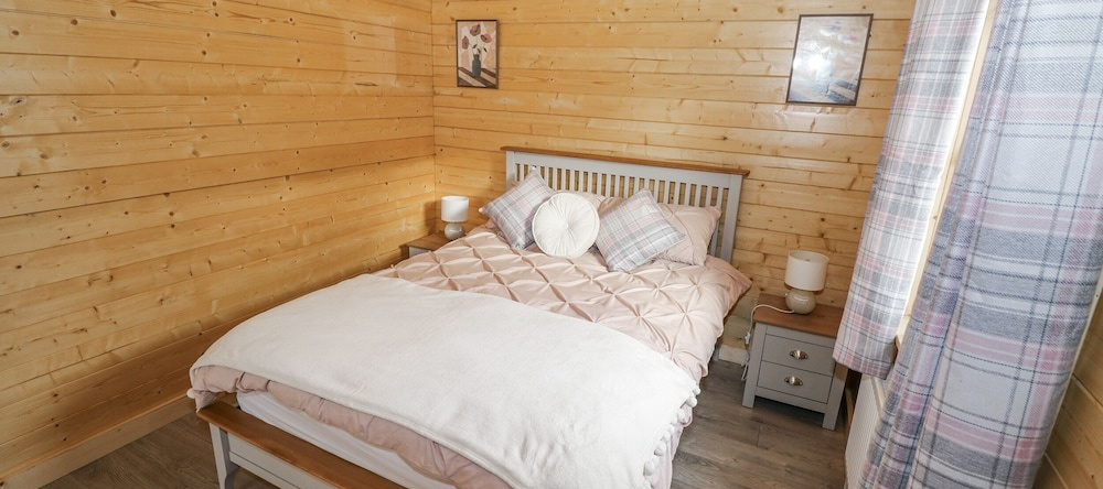 Glenview Log Cabin, Бэлликасл — фото 1