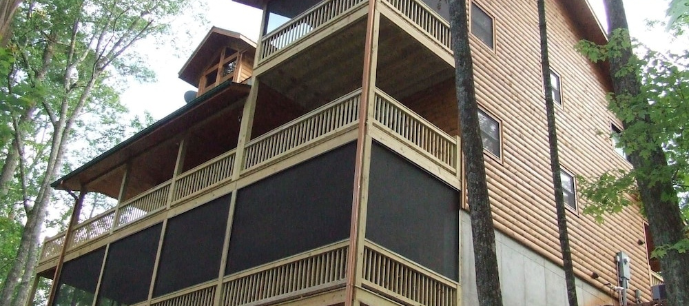 Cherokee Dream Nevaeh Cabin Rentals, 埃普沃思 — 照片 1