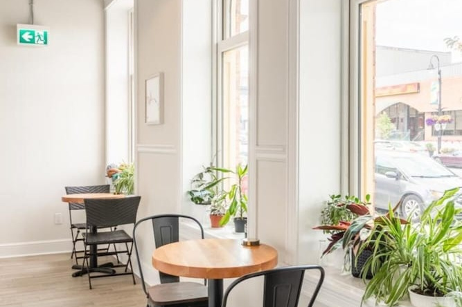 Iconic Rideau 1Bd Unit Balcony Free Parking 1, Смитс-Фолс — фото 1