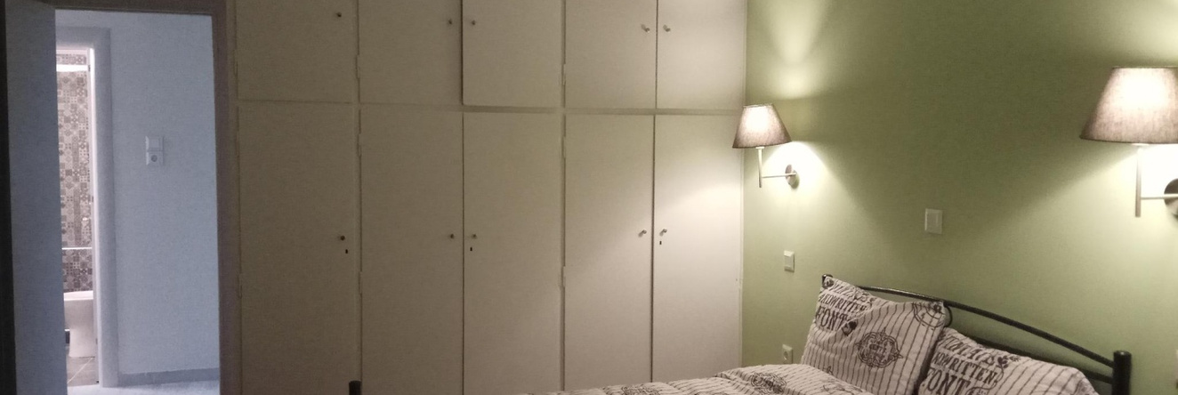 MyHome! Modern, huge, central, quiet, clean, 佩里斯特里翁 — 照片 1