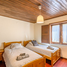 T4 House With Outdoor Pool and Wonderful Views, 蒙塔莱格雷 — 照片 5