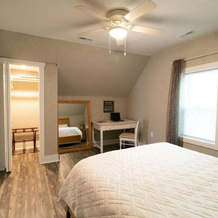 Spacious Rustic Downtown Market St 1 Bedroom Apt, Sleeps Up to 5, Steps to Honeywell & Eagles Theatre, 沃巴什 — 照片 2