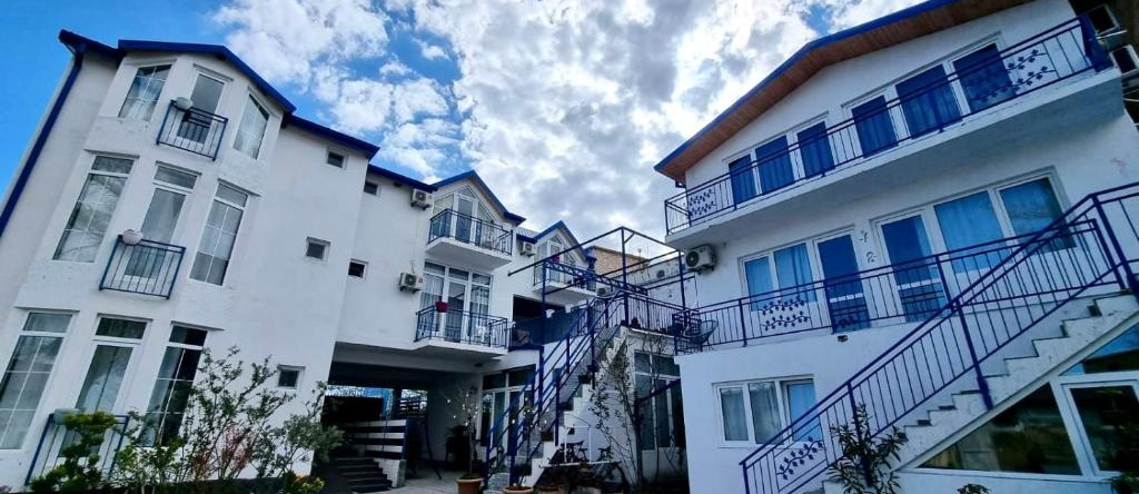 Laguna Beach Club Hotel, 姆茨赫塔 — 照片 1