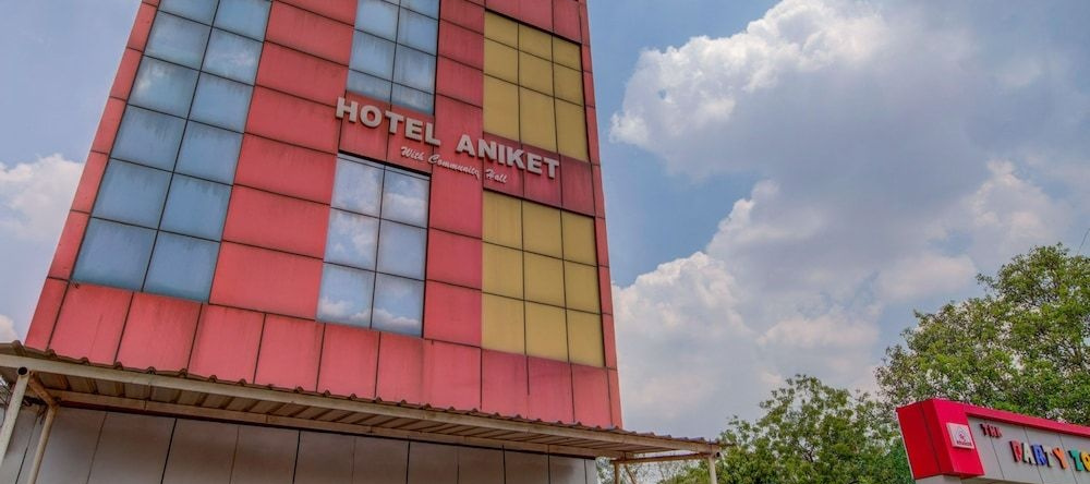 Oyo 13490 Hotel Aniket, Бихта — фото 1
