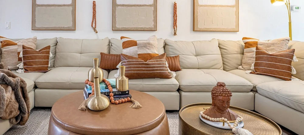 Palm Beach Paradise | Villa w/ Beach, Pool, Cinema & Tiki, North Palm Beach — photo 1
