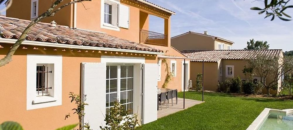 ESTIVEL - Le Clos Savornin, 圣萨蒂尔南莱阿普特 — 照片 1
