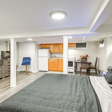 Walkable Elmont Studio: 19 Mi To New York City!, Элмонт — фото 4