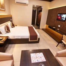 Hotel Highway Prince, Котпутли — фото 4
