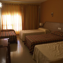 Hotel Manzanares, 曼萨纳雷斯 — 照片 3
