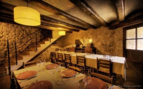 Castell D´orpí (Can Magí), Орпи — фото 1