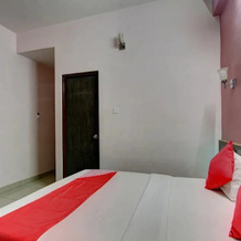 Annapoorna Castle by OYO Rooms, 卡杜尔 — 照片 3