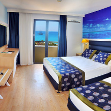 Club Aqua Plaza, 阿拉尼亚 — 照片 2